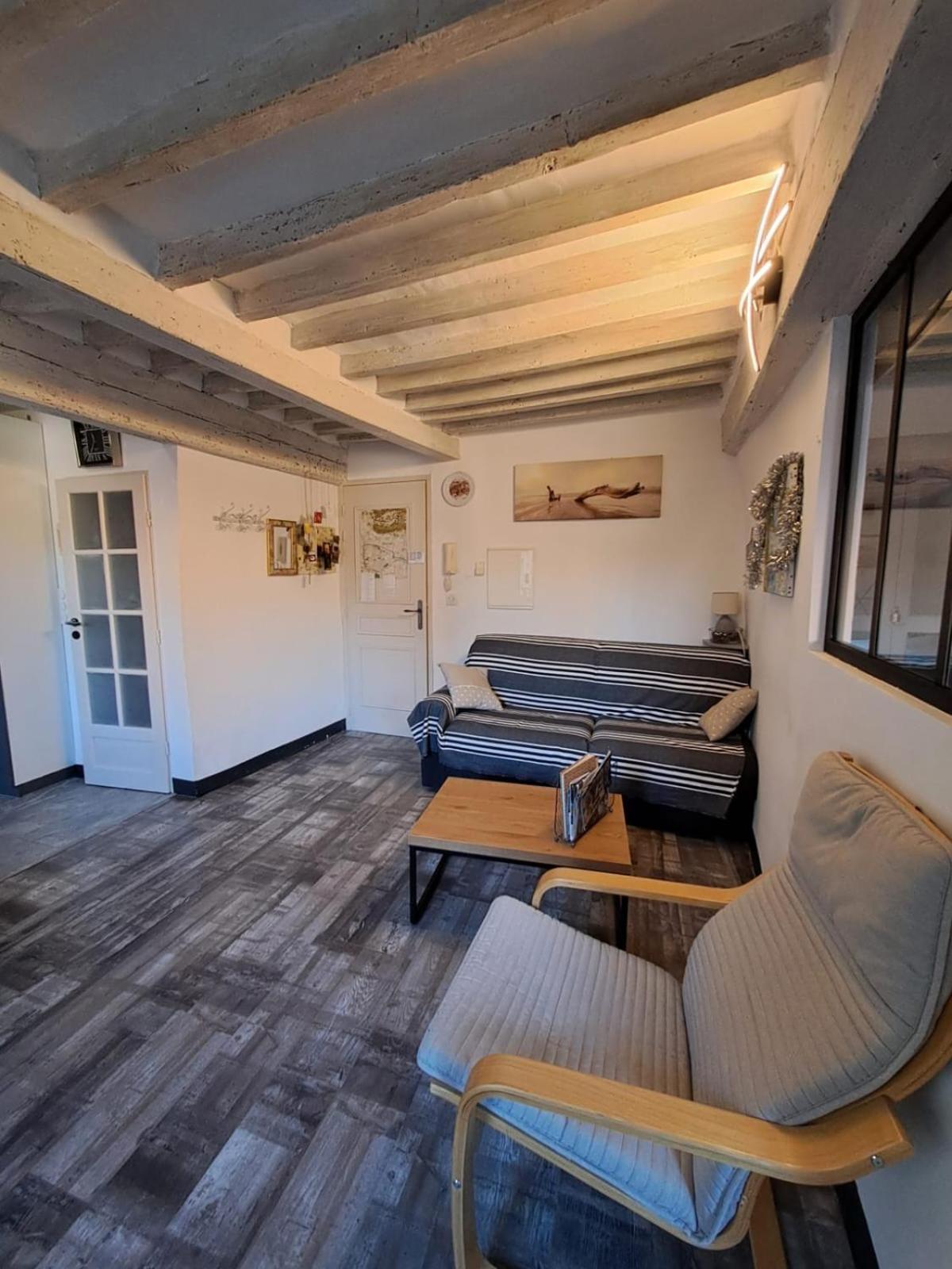 Appartamento Le Nid De Marius LʼIsle-sur-la-Sorgue Esterno foto